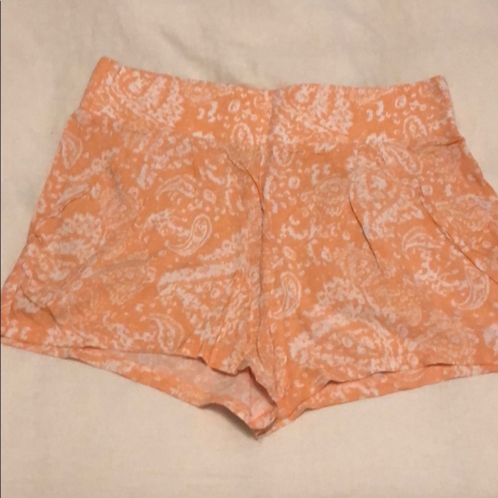 Flowy shorts